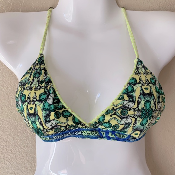 Maaji Other - MAAJI Reversible Art Essence Print Strappy Bikini Top Size M